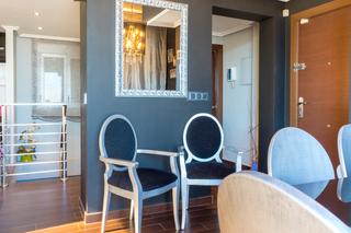 Appartement à Nueva Torrevieja. Ampnbsples presenta este impresionante apartamento duacuteplex e