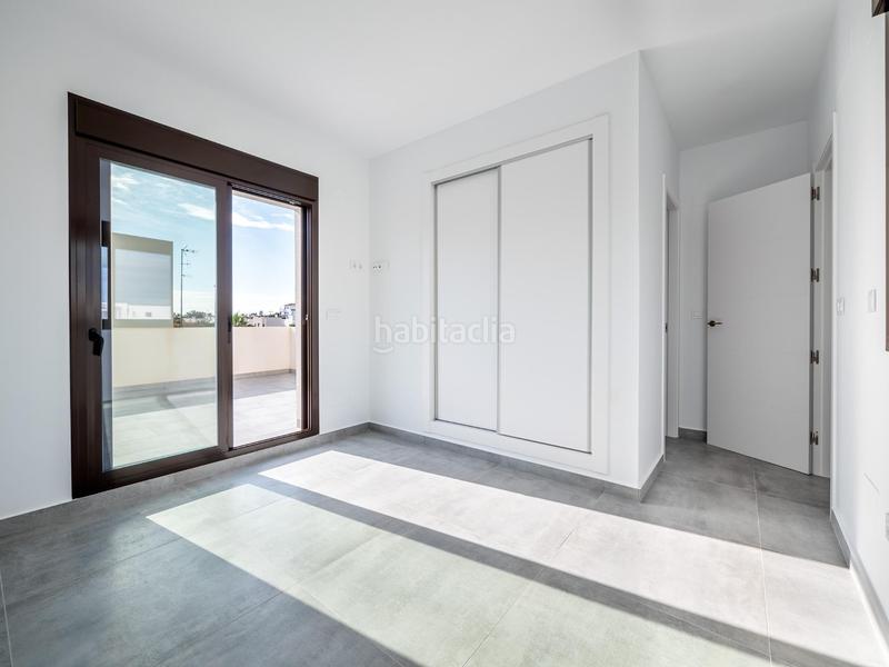 Foto 586f0cdc-fd5d-4b03-aec9-6b5aab9776b3. Maison avec piscine dans Los Almendros Orihuela