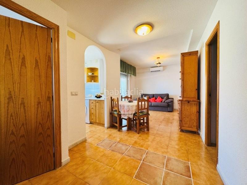 Foto 723781f4-40b5-41a0-a6cd-f480d6a5276d. Piso se trata de un apartamento situado a tan solo 150 metros de la playa. tiene una plaza de garaje muy buena incluido en el precio y en Torrevieja