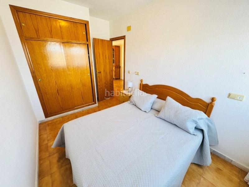 Foto b824f378-1207-42f9-a5e9-7ec5b9f0d5ec. Piso se trata de un apartamento situado a tan solo 150 metros de la playa. tiene una plaza de garaje muy buena incluido en el precio y en Torrevieja