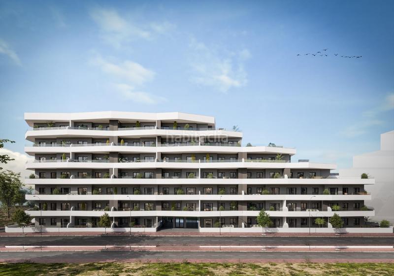 Foto 780d24eb-2d2b-45da-b067-81ad9f095f8d. Piso descubra la vida moderna en la nueva promocioacuten residencial amplios apartamentos con impresionantes se en San Miguel de Salinas