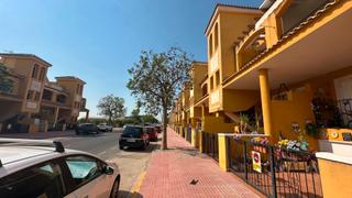 Appartement à Daya Nueva. Este apartamento de 87 msup2 ofrece comodidad, amplitud y una ex