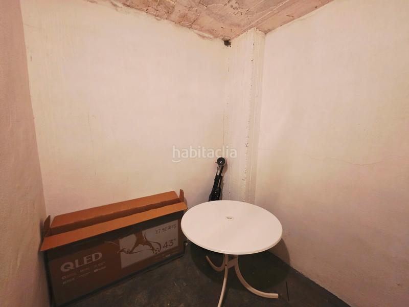 Foto ede7e45b-5e20-4837-bb49-20cb15dc34a8. Piso  en venta se vende piso de 62 msup2 construidos en la calle ingeniero joaquiacuten muntildeoz, 18. la v en Guardamar del Segura