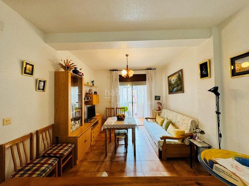 Foto 40cdf782-ac9e-42a0-b05a-0415fa01b6ce. Piso se trata de un apartamento ubicado en el centro de la mata, a tan solo 300 metros de la playa centro.es una primera planta con asc en Torrevieja