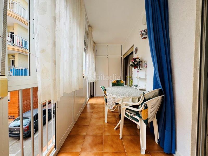 Foto 63de5e12-30a3-4eb6-a3fc-f9e2a848bbc9. Piso se trata de un apartamento ubicado en el centro de la mata, a tan solo 300 metros de la playa centro.es una primera planta con asc en Torrevieja