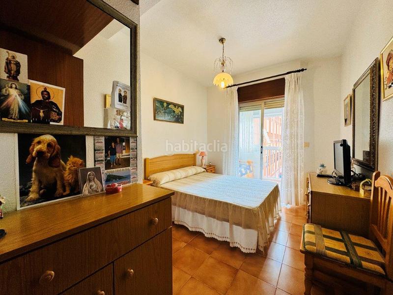 Foto acae5114-2063-495a-a3d7-10115f3f270e. Piso se trata de un apartamento ubicado en el centro de la mata, a tan solo 300 metros de la playa centro.es una primera planta con asc en Torrevieja