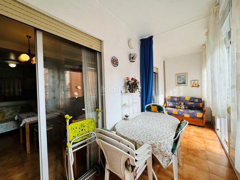 Foto e7d1d497-bb48-4181-bd38-5556025dcbb0. Piso se trata de un apartamento ubicado en el centro de la mata, a tan solo 300 metros de la playa centro.es una primera planta con asc en Torrevieja