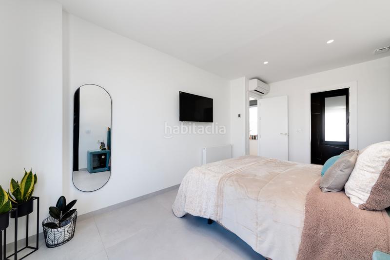 Foto ed146425-01f9-47c7-8f1d-7ec2966d3576. Maison avec parking piscine dans El Pinar de Campoverde Pilar de la Horadada