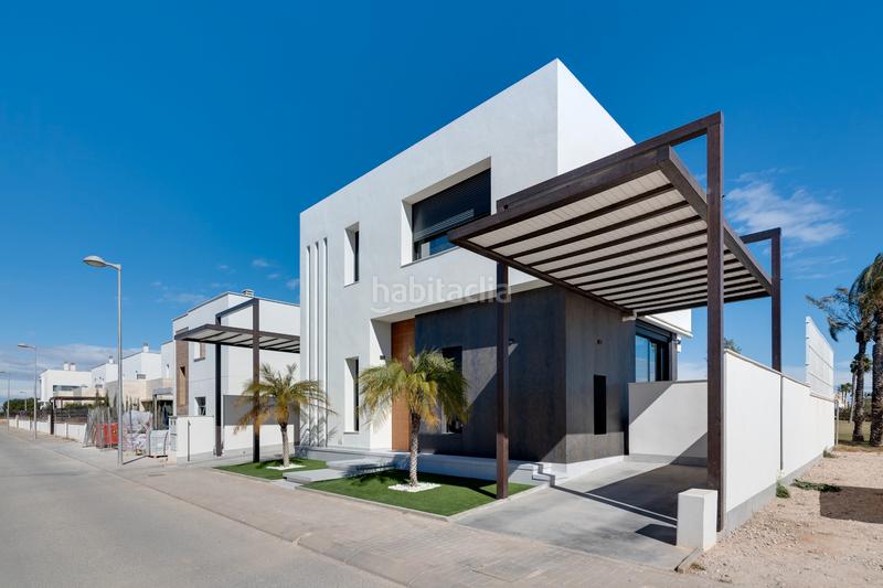 Foto f647ede1-0320-49a8-8007-19ce1ffdbd92. Maison avec parking piscine dans El Pinar de Campoverde Pilar de la Horadada