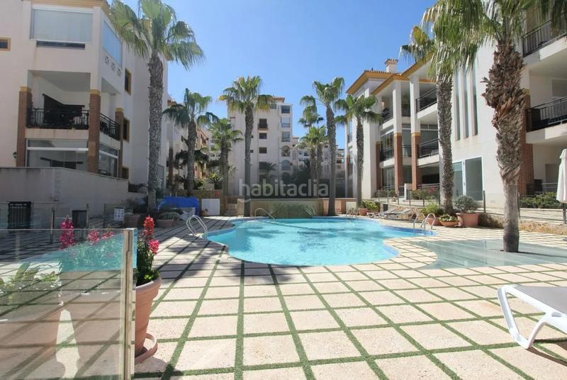 Foto ecda04a5-261f-4555-8162-83274cd37f18. Pis amb aparcament piscina a Los Secanos Guardamar del Segura