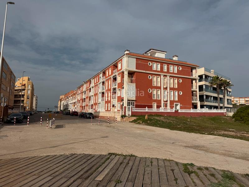 Foto 7861890b-7802-4012-b25a-fd92544252d2. Pis amb piscina a Gaspar Perelló Torrevieja