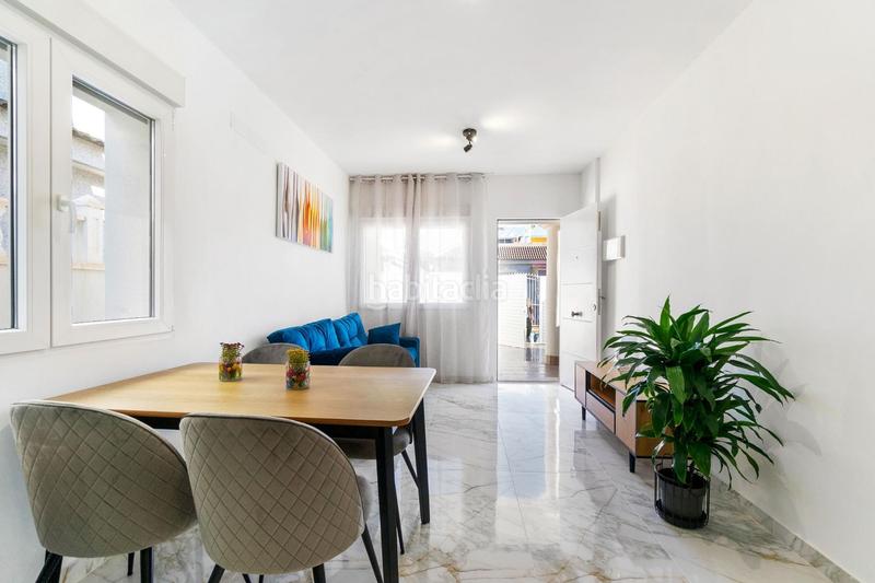 Foto 8e578ddc-c7ad-4085-9eb5-77d4569e3ae0. Casa in Zona Carrefour - Urbanizaciones Torrevieja