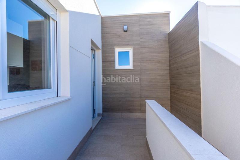 Foto dad8f9ae-5515-4bae-93bd-945527f369fc. Casa in Zona Carrefour - Urbanizaciones Torrevieja