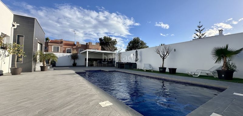 Foto a6bee17d-42d9-4a82-84cc-09a803ab965e. Casa amb piscina a Centro de la Ciudad Quesada Rojales