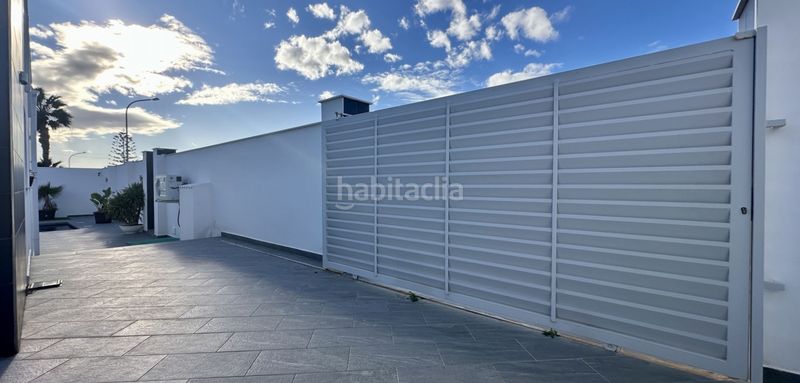 Foto e2c961b2-e3c0-44c8-8b4a-bf39b1b7ee9f. Casa amb piscina a Centro de la Ciudad Quesada Rojales