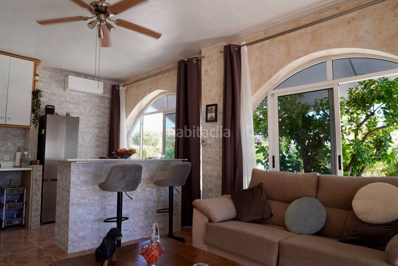 Foto 091a718e-42d8-4370-846d-5448813d0e22. Casa amb piscina a Centro de la Ciudad Quesada Rojales