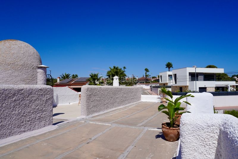 Foto d47082f0-e873-47f4-913c-b801e67c4e77. Casa amb piscina a Centro de la Ciudad Quesada Rojales