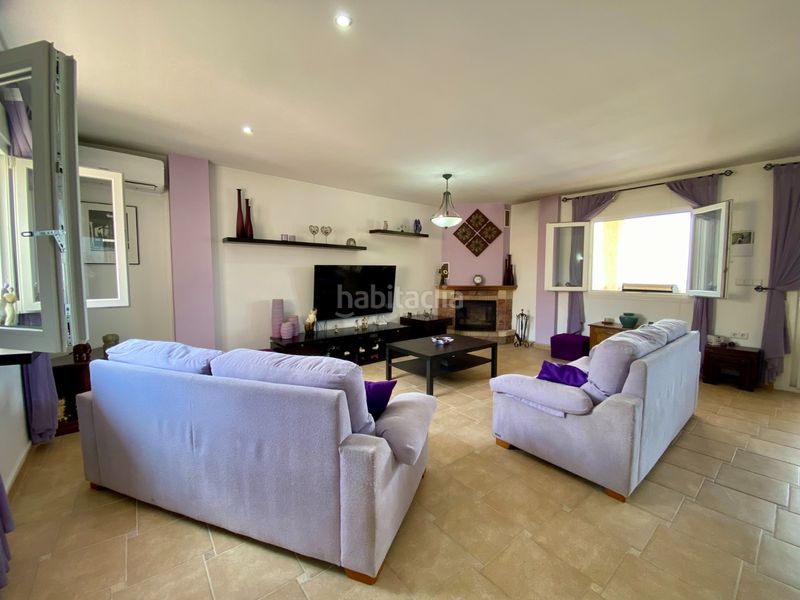 Foto a0fabf89-af94-454e-a7d7-088101c0e511. Casa amb piscina a Almoradí
