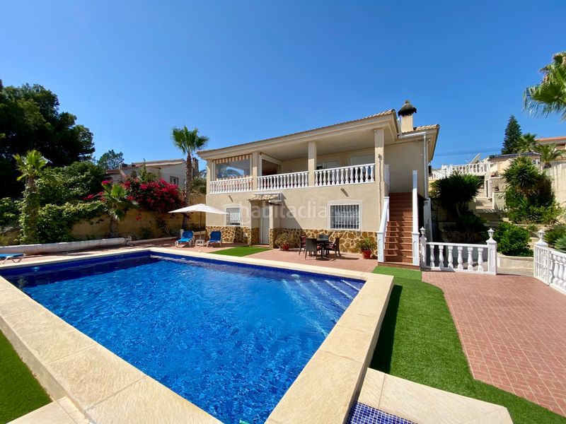 Foto da0b9add-09de-4b0a-85d0-5da62341168d. Casa amb piscina a Almoradí