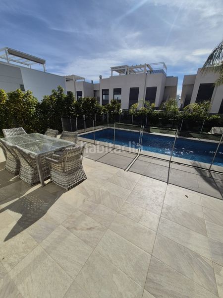 Foto 36a8e2fa-c102-4b03-a22e-90dfdf4f1322. Casa amb aparcament piscina a Pueblo Bravo Rojales