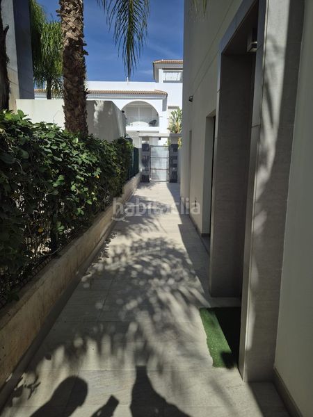 Foto 4e20c25a-a5a2-4bb4-bd15-1aa86bed278d. Casa amb aparcament piscina a Pueblo Bravo Rojales