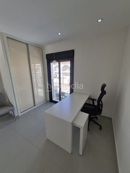 Foto e48902b0-4ce9-4e83-9d18-a626368370de. Casa amb aparcament piscina a Pueblo Bravo Rojales