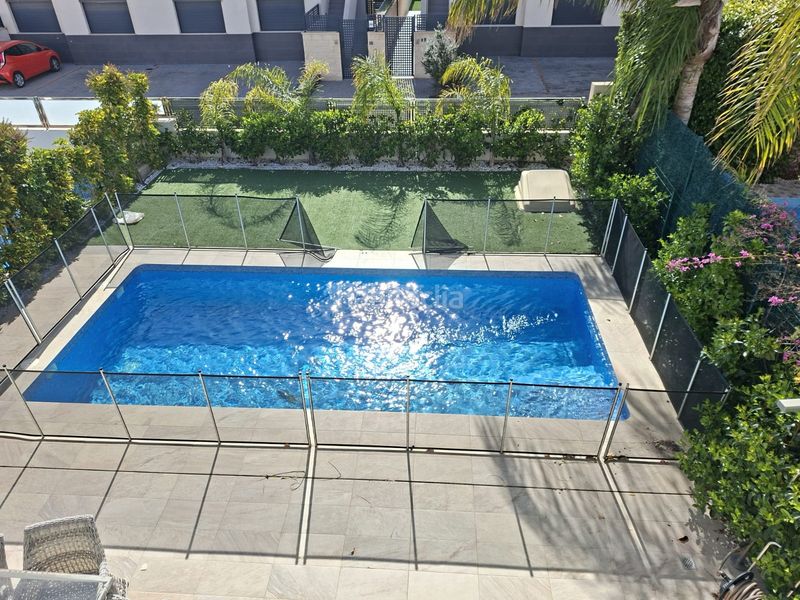 Foto e92ed2b2-b5d6-4678-9261-6eccc7185ea2. Casa amb aparcament piscina a Pueblo Bravo Rojales