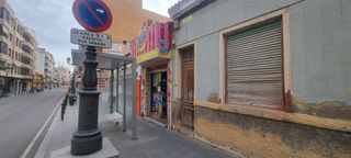 Local Comercial a Pueblo. Se vende local comercial de 60 msup2 con excelentes posibilidade