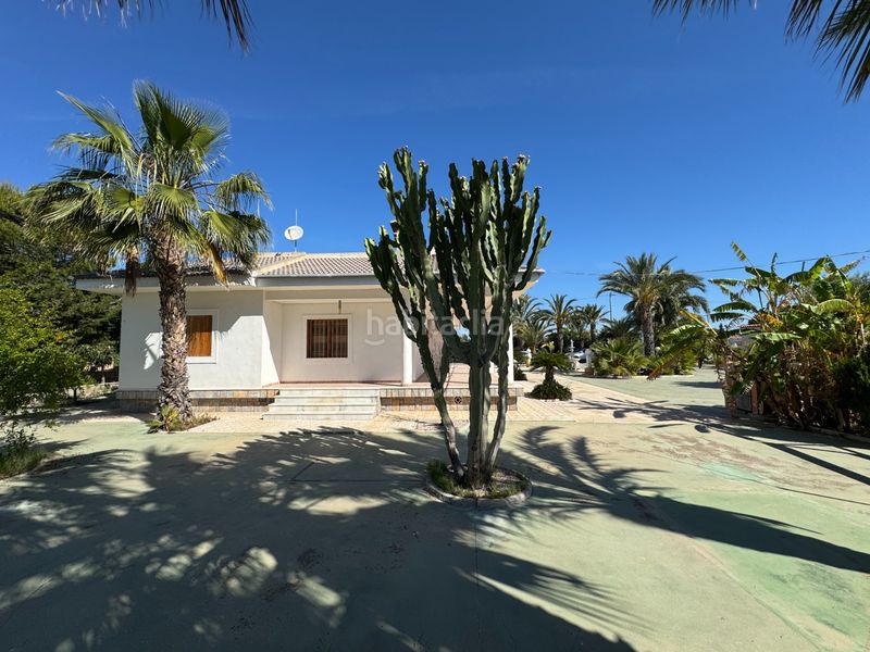 Foto bdab36e2-9be0-4877-9e4a-9801ec15d086. Casa amb aparcament piscina a Perleta - Maitino Elche / Elx