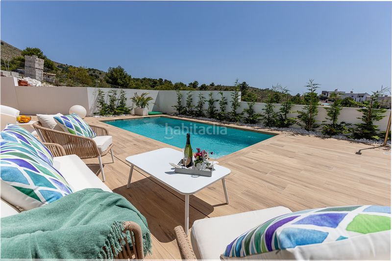 Foto fd279b37-8dcc-410f-a384-0b798eb24f9f. Casa amb piscina a Finestrat pueblo Finestrat