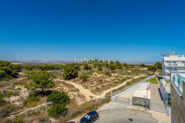 Foto a8b0e992-8b31-46c0-872c-da99ca234a08. Pis amb piscina a Los Almendros Orihuela
