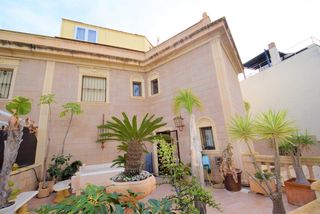 Casa a El Moncayo - El Pòrtic. Descubra lo uacuteltimo en lujo con esta espectacular villa situ