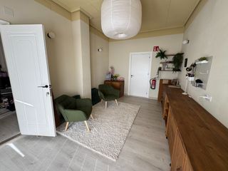 Casa a Pueblo. Se trata de una vivienda de 250 msup2, distribuida en un amplio