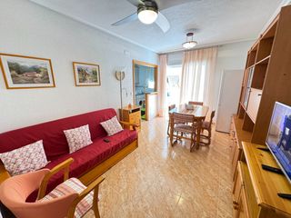 Etagenwohnung in Las Viñas