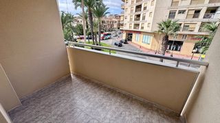 Appartement à Las Viñas. Este luminoso apartamento se encuentra en pleno centro de guarda
