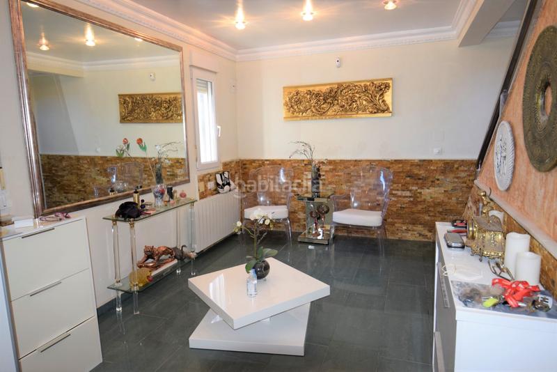 Foto 02d7cad8-b25b-4f7f-9c1b-9b4b5059457a. Xalet amb calefacció aparcament piscina a El Edén Guardamar del Segura