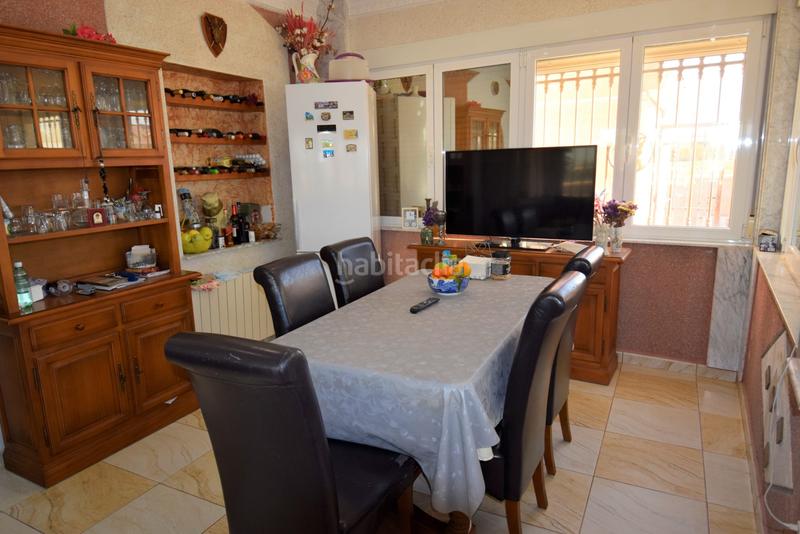 Foto 958a904b-8742-4c73-ae74-a481c17e5c44. Xalet amb calefacció aparcament piscina a El Edén Guardamar del Segura