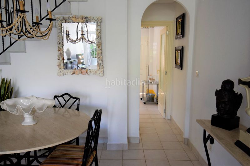 Foto b0273b02-e7ee-4478-bdb8-73ed826a72e3. Casa amb aparcament piscina a calas Santa Pola este Santa Pola
