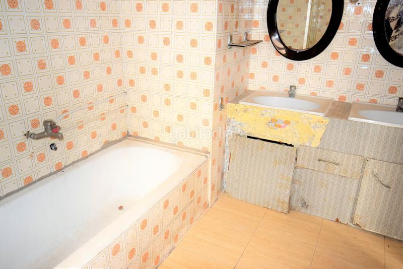 Foto dfb52924-e710-4b0e-87e1-ea0b44e828be. Casa amb calefacció a Pueblo Guardamar del Segura