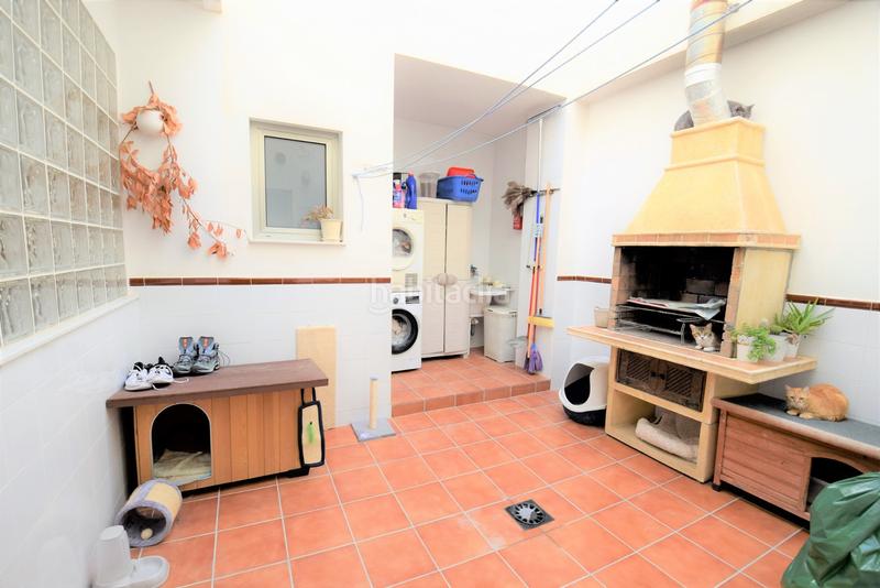 Foto 7ed9fc23-a21b-4589-9bcd-489391a716e1. Xalet amb calefacció aparcament a Pueblo Guardamar del Segura