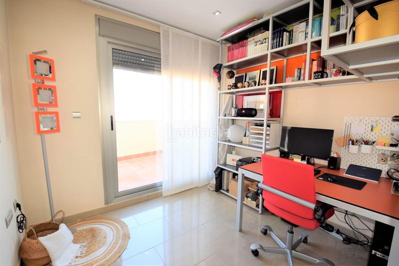 Foto a210e3ae-4ba4-423e-8b34-570eb6108063. Xalet amb calefacció aparcament a Pueblo Guardamar del Segura