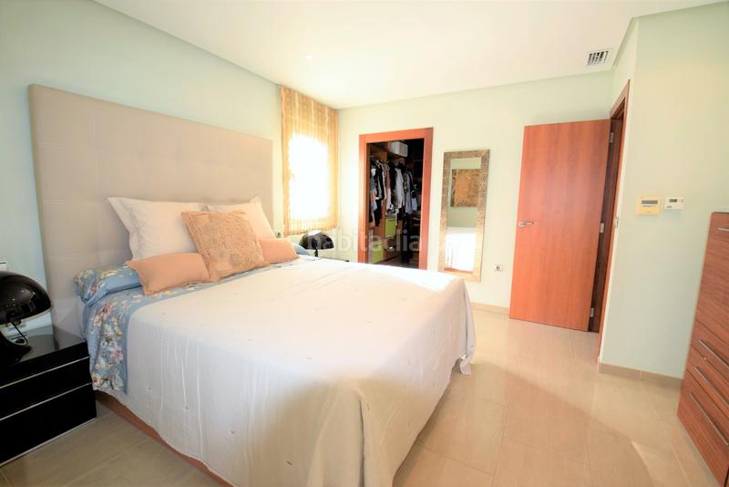 Foto f8bec5b4-6ca7-4599-91dd-cb8b4339bc93. Xalet amb calefacció aparcament a Pueblo Guardamar del Segura