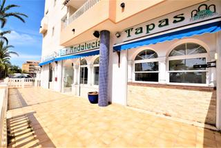 Local Comercial a Las Viñas. Presentamos esta oportunidad unica a la venta local de 100m2 en