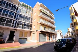 Appartement à Pueblo. Aquí os presentamos este espacioso apartamento en venta en el co