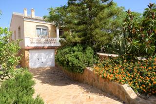 Chalet in Aguas Nuevas. Chalet independiente en aguas nuevas de torrevieja, una zona tra