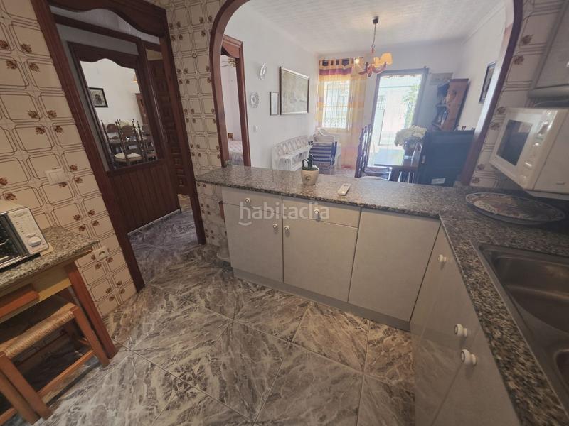 Foto a2307ac0-6317-48b2-ad72-aa2f89e81b79. Piso iexcloportunidad uacutenica en pinomar!descubre este encantador bungalow de 45 msup2 ubicado en la prestigiosa urbanizacioacuten p en Guardamar del Segura