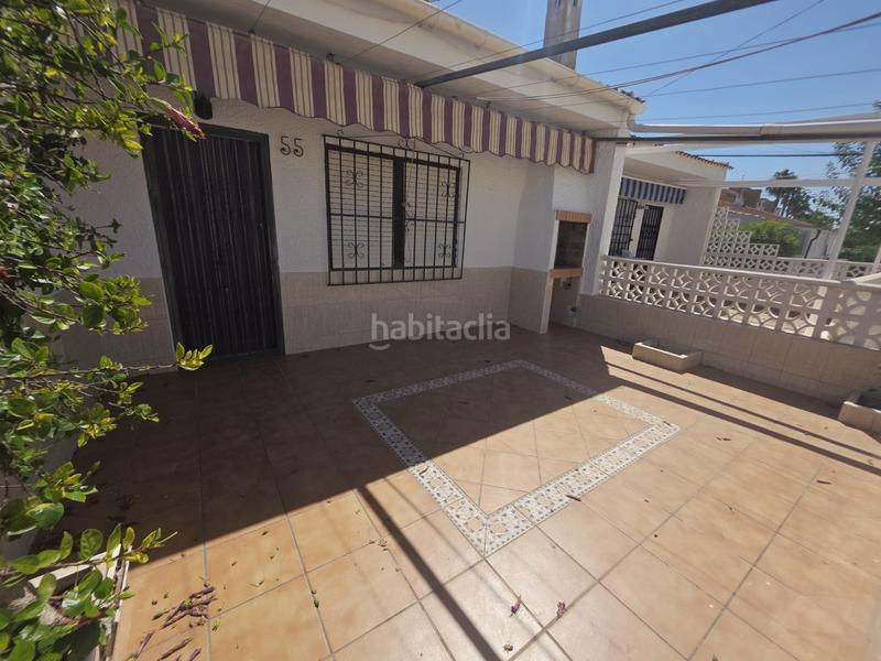 Foto ff065762-e3be-405e-9d94-018888b429ed. Piso iexcloportunidad uacutenica en pinomar!descubre este encantador bungalow de 45 msup2 ubicado en la prestigiosa urbanizacioacuten p en Guardamar del Segura