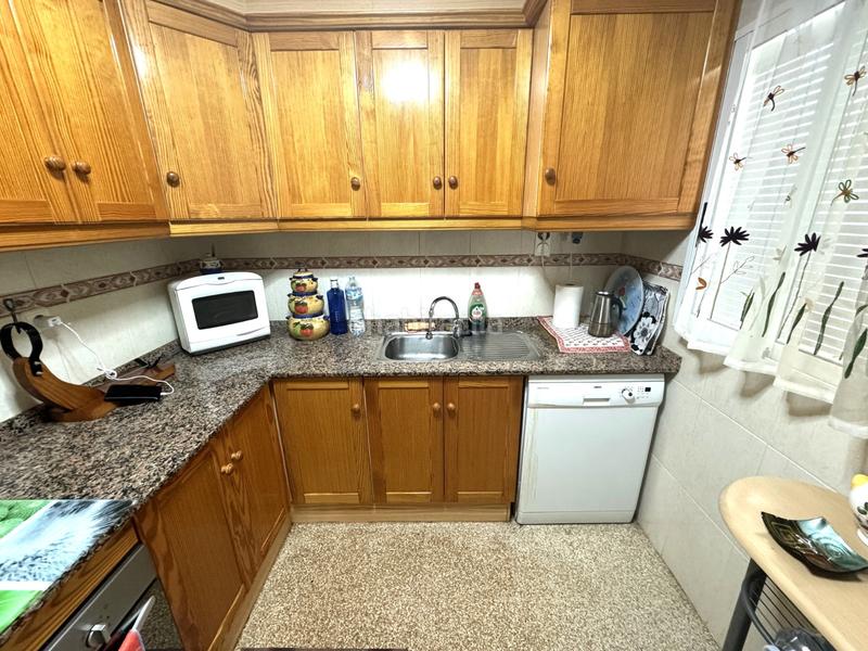 Foto a90bd55f-4c14-40e7-b02a-e9df5617f5c6. Etagenwohnung mit parking in Pueblo Guardamar del Segura