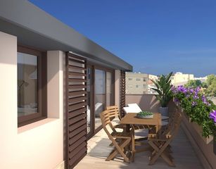 Dúplex en Centre. Dúplex con 3 habitaciones con ascensor, calefacción y aire acond