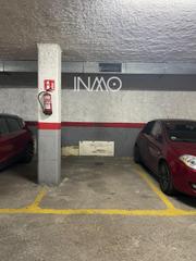 Parking coche en Mercat